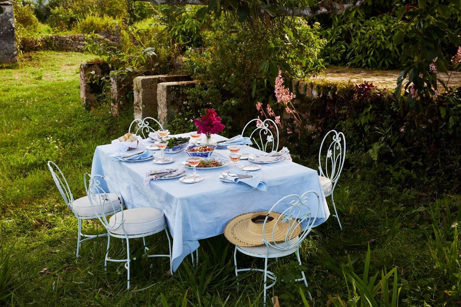 A Journey into Jamaican Elegance with Two Sisters Culinary Experiences